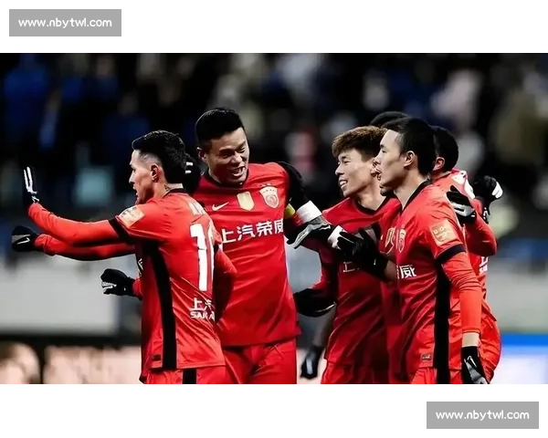 亚冠焦点战广州恒大对决横滨水手两强巅峰碰撞引爆球迷热情