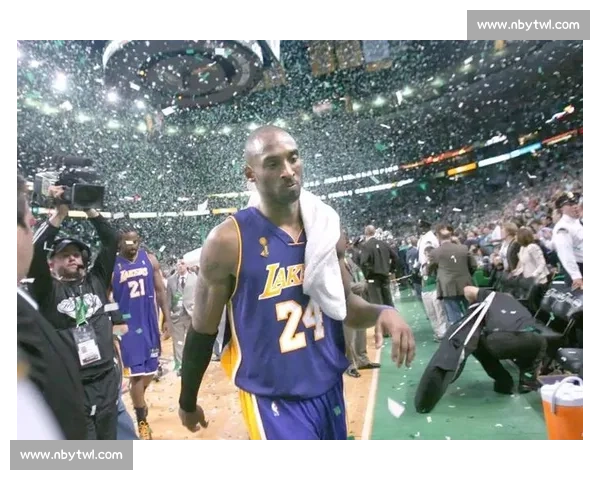 NBA总决赛湖人对热火第四战全场录像回顾与关键瞬间解析