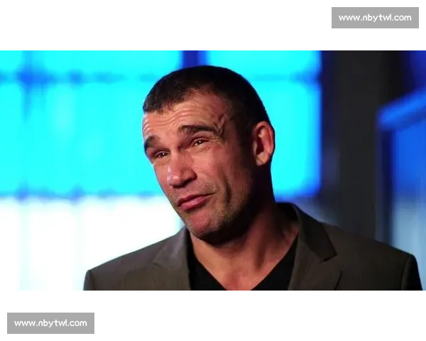 彼得阿兹对决胡斯特传奇重炮与技术大师的世纪巅峰之战回顾