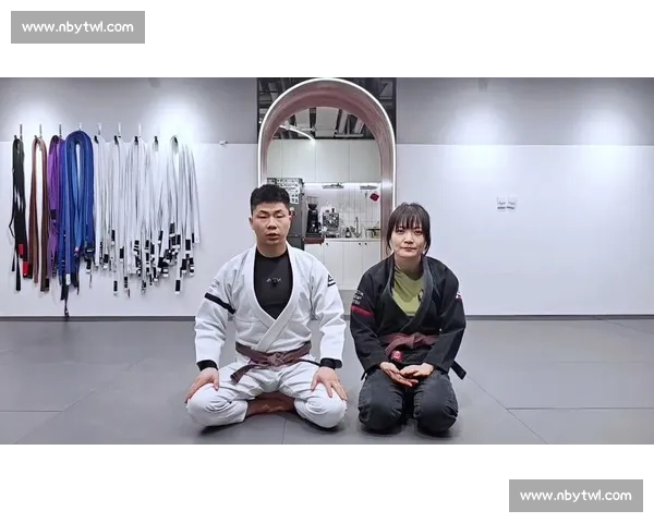 柔术与摔跤对抗解析从技法逻辑到实战胜负全景比较深度剖析决策思