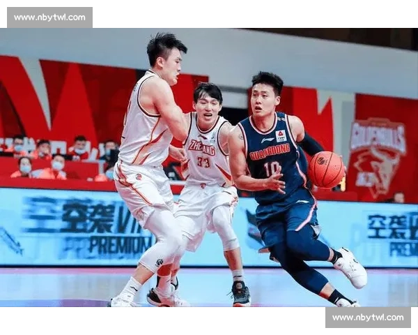 骑士与勇士季后赛激战全纪录：攻防对决与关键时刻解析
